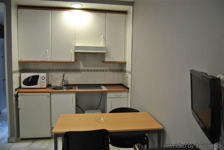 11Th Principe By Splendom Suites Madrid Room photo